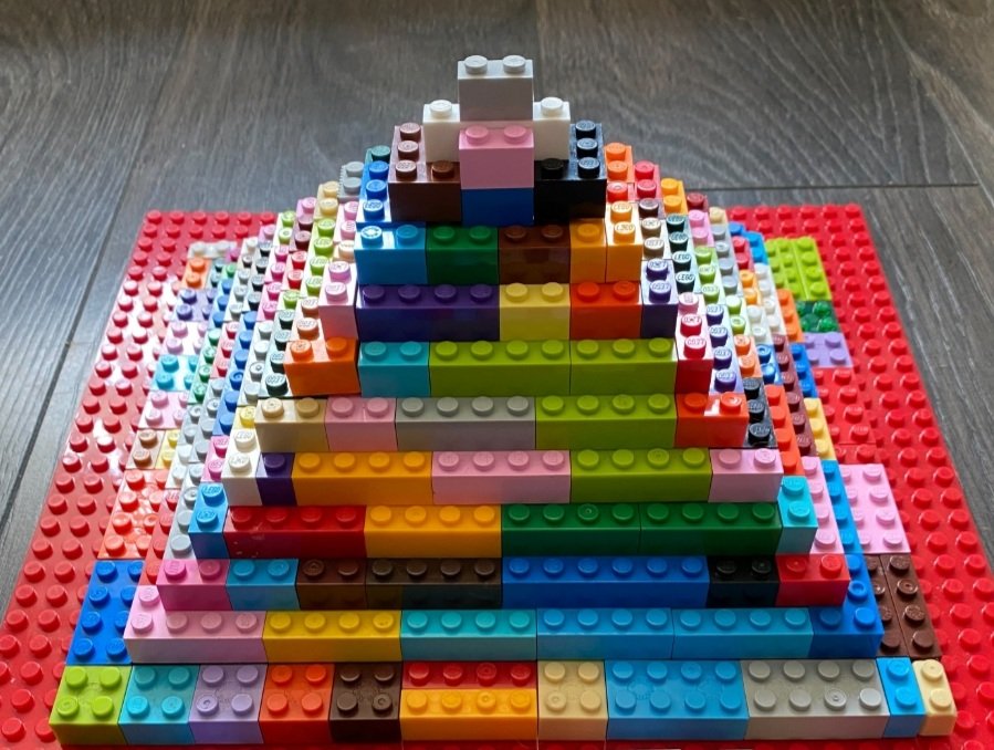 lego pyramid